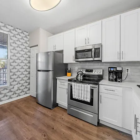 Appartement Chic 2Br2Ba- Minutes To Airport & Westchase #3